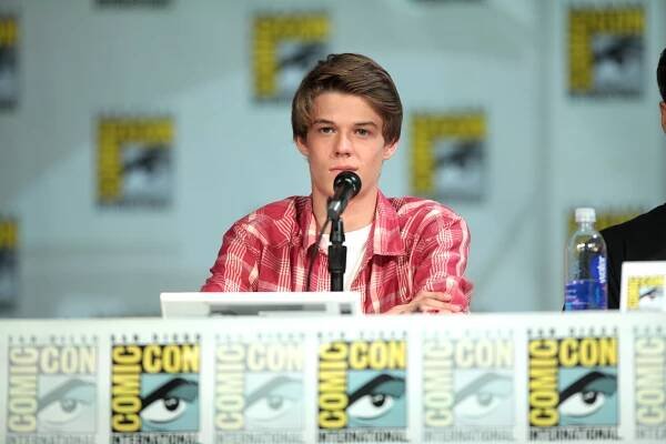 colin-ford-bg