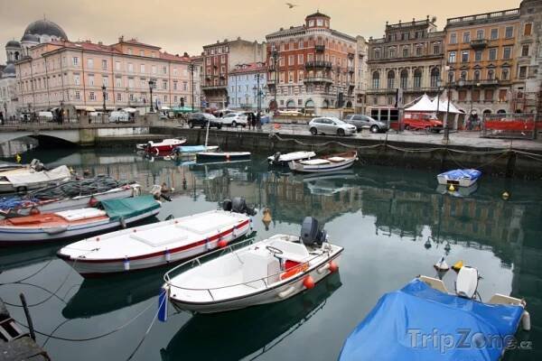 Fotka, Foto Terst, Canal Grande (Itálie)
