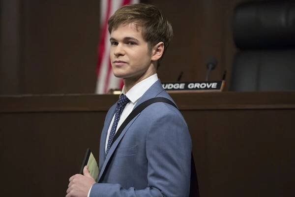 Closer: Nové případy - Něco za něco - Z filmu - Graham Patrick Martin