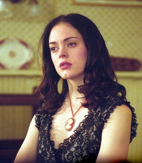 Čarodějky - Čarovné a nebezpečné - Z filmu - Rose McGowan