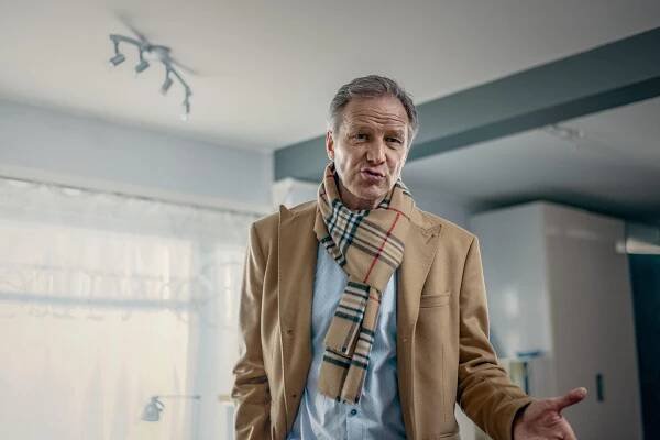 Sunnuntailounas - Season 1 - Alku - Z filmu - Taneli Mäkelä