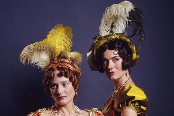Pýcha a predsudok - Promo - Lucy Robinson, Anna Chancellor