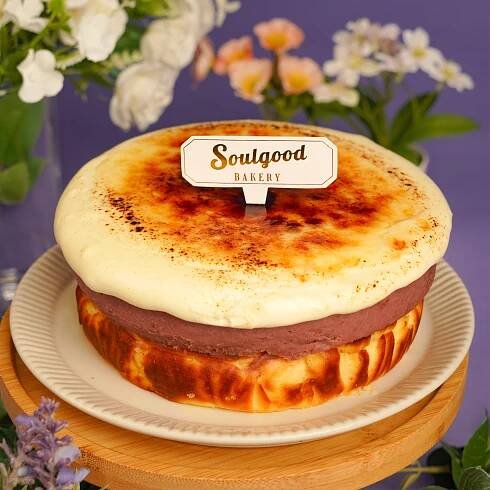 炙燒奶蓋.芋泥巴斯克芝士蛋糕 Crème Brûlée Taro Basque Burnt Cheese...