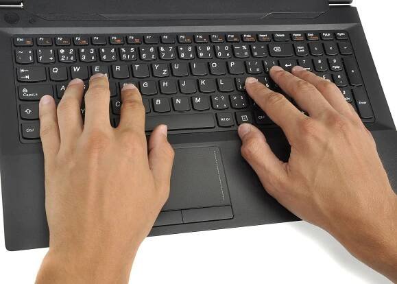 Lenovo IdeaPad B590