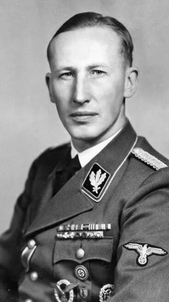 Reinhard Heydrich 44