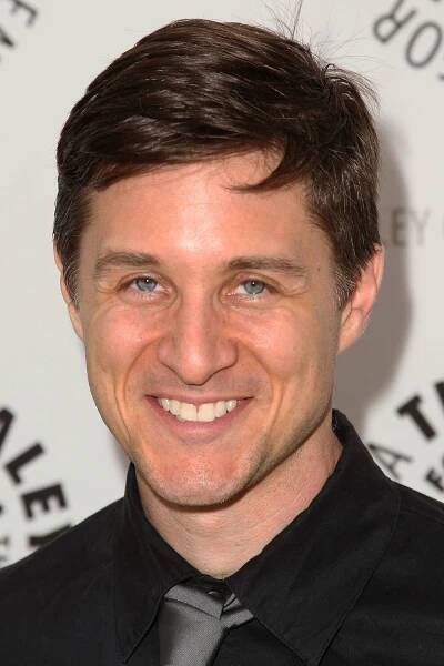 Yuri Lowenthal herec