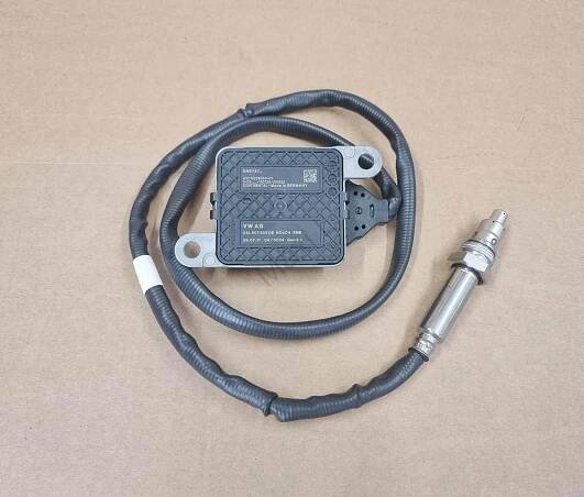 NOX - senzor Originál 04L907805DB, 04L 907 805 DB