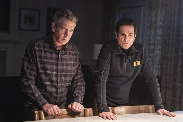 'The Outsider' Review: Stephen King Thriller Is a Shot in the Dark