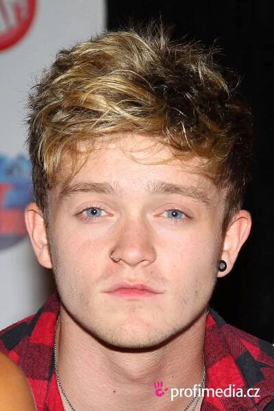 Connor Ball - celebrity účes - HappyHair