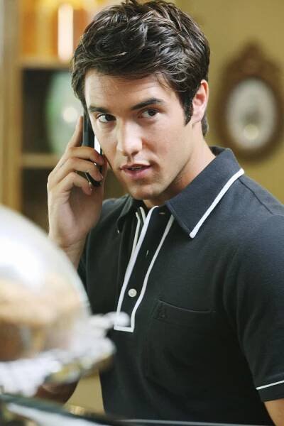 Pomsta - Důvěra - Z filmu - Josh Bowman