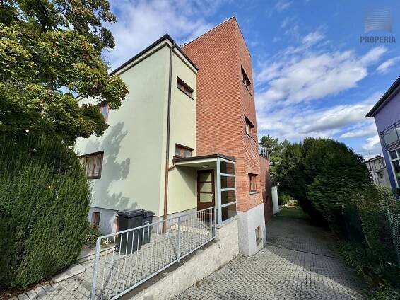 Pronájem suterénního bytu 2+kk, ul. Horní, Brno - Štýřice (Červený kopec), CP 42 m 2 , klidné a bezpečné bydlení v prestižní rezidenční čtvrti Brna - náhled 5