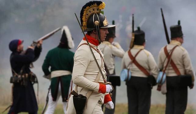 V jeden den jsem Karel I. ze Schwarzenbergu i Karel IV., říká herec Václav Vydra