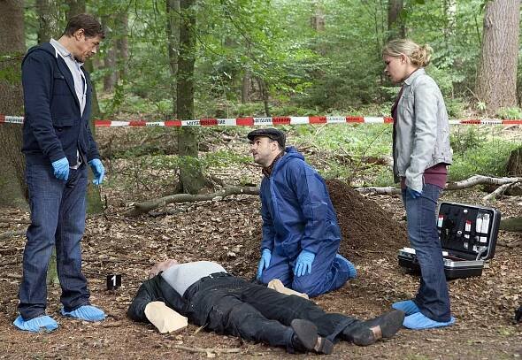 Vraždy na severu - Donnerova služební cesta - Z filmu - Sven Martinek, Christoph Tomanek, Marie-Luise Schramm