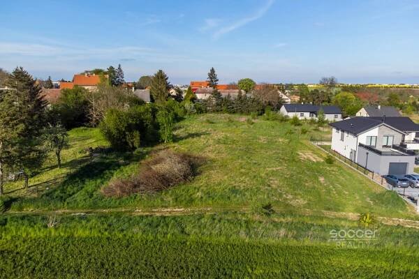 Prodej stavebního pozemku 2813 m2 v obci Dobříč u Prahy, okres Praha - Západ., obrázek č.7