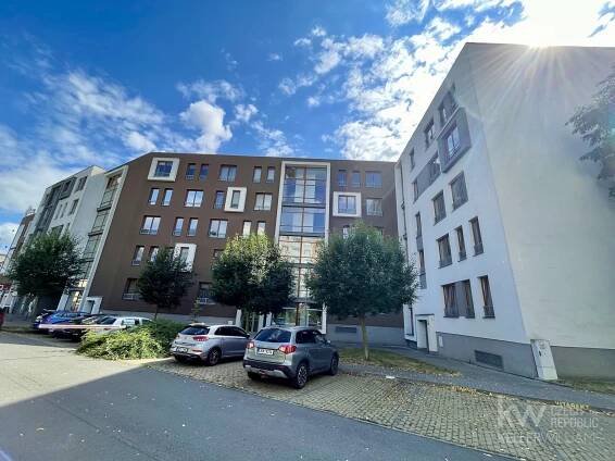 Prodej byty 1+kk, 52 m2 - Plzeň - Jižní Předměstí