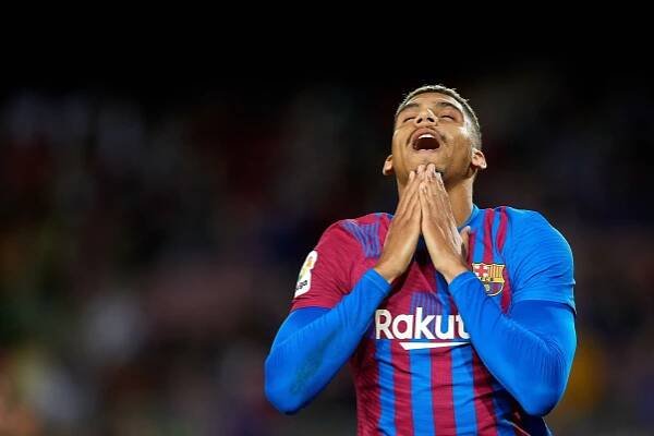 Barcelona se s Granadou hodně trápila. V závěru vybojovala alespoň bod
