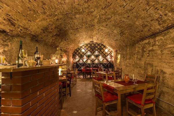 Faust Wine Cellar - Unique Vibes - Budapest is calling