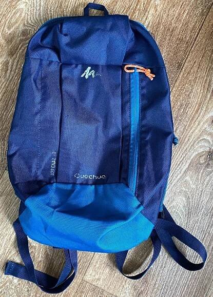 Modrý batoh Decathlon QUECHUA - Oblečení, obuv a doplňky