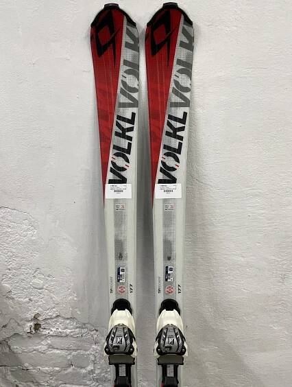 BAZAR - sjezdové lyže Völkl RTM 7.4 red 15/16 + Fastrack 10.0 - délka 177cm