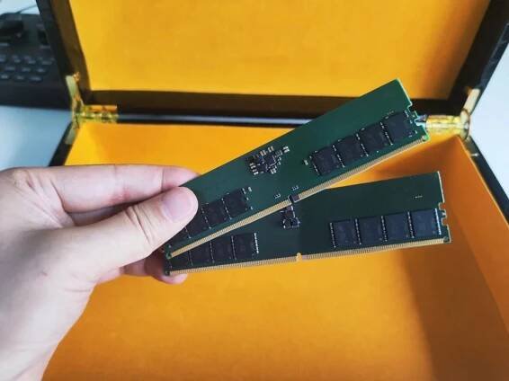 Paměťové moduly DDR5 firmy Jiahe Jinwei 03
