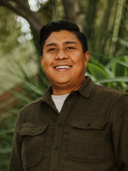 Frank Romero-Crockett (he/him)