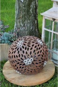keramické koule 25 cm - Chráněné dílny Charity Opava