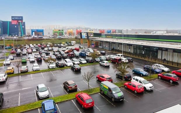 Retail park Most jako součást fondu FKI | ZDR Investments
