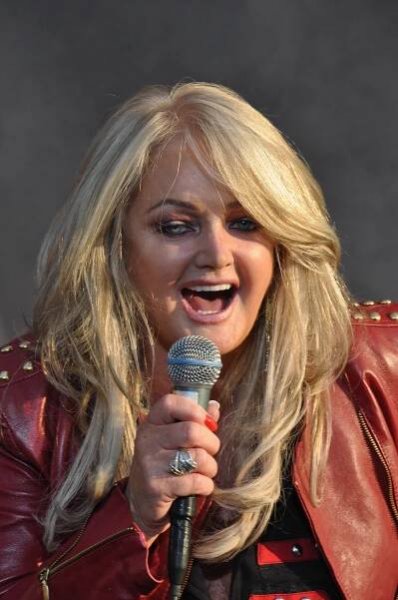 Bonnie Tyler - Jim Steinman Database
