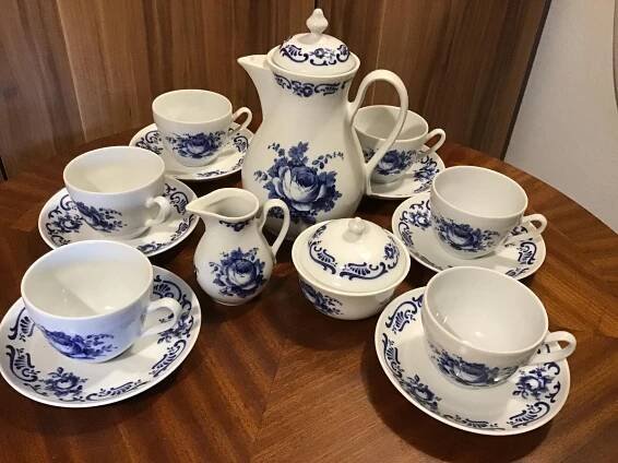 KÁVOVÝ servis  ❤️   zn.HENRIETTE   29847 68, z karlovarského porcelánu - Starožitnosti a umění