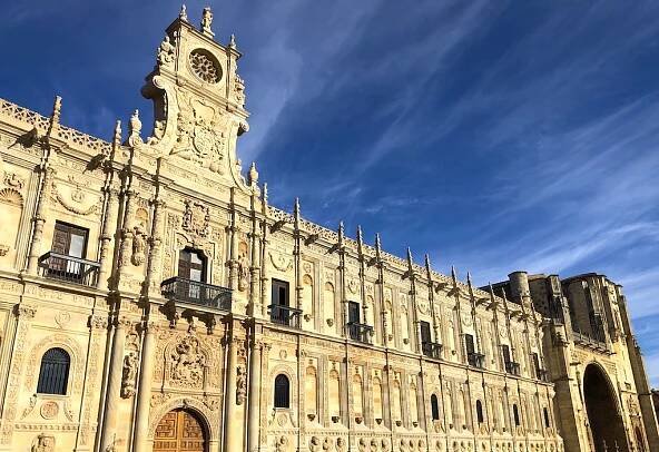 Camino Frances Pamplona to Santiago Self-Guided Bike Tour