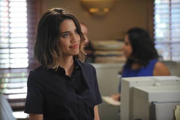 The Grinder - A Hero Has Fallen - Z filmu - Natalie Morales