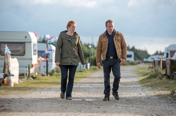 Veterinář vyšetřuje - Sandy - Z filmu - Henny Reents, Hinnerk Schönemann