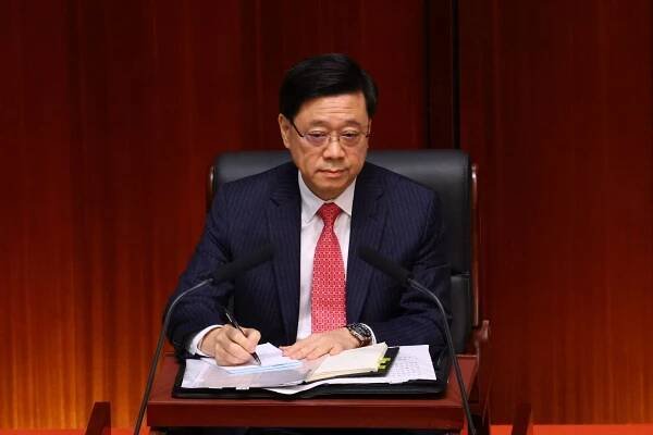 Chief Executive John Lee fields questions from lawmakers on Thursday. Photo: Dickson Lee