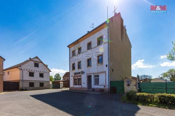 K prodeji, Restaurace, 600 m2, Vilémov, Náměstí Realitní ESO 