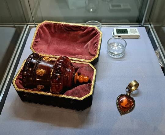 Relacja z wystawy “Bursztyn. Skarb Bałtyku” w Muzeum Gliwic | Muzeum Bursztynu
