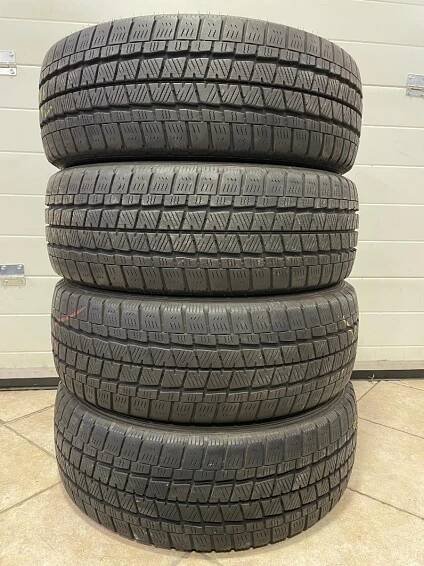 Falken Eurowinter 215/60 R17C 109/107T 4Ks zimní