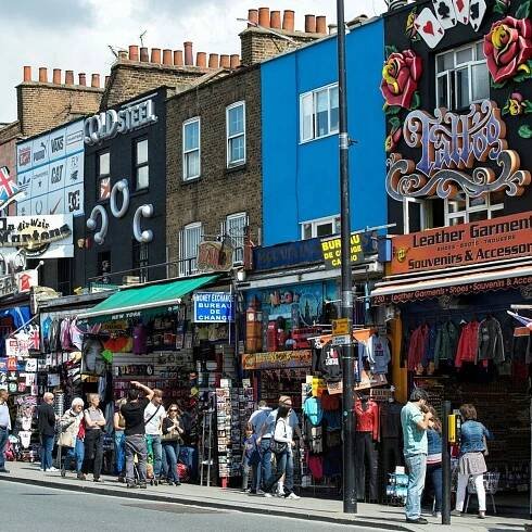 Poznejte Londýn jinak: Camden Town je rušné tržiště s bláznivými domky i zajímavou historií