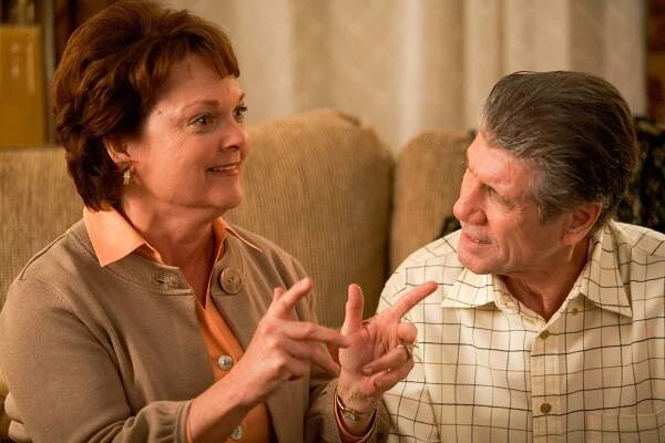 Tara a její svět - Transition - Z filmu - Pamela Reed, Fred Ward
