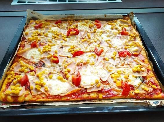 Pečení pizzy | ZŠ a MŠ Ostrov