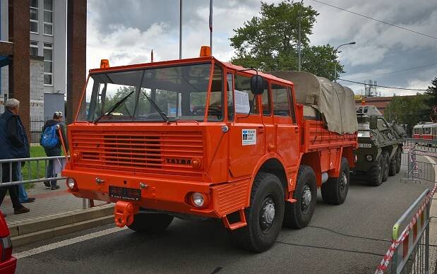 Soubor:Tatra 813 TP Technické muzeum Brno.jpg