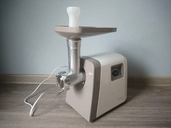 Mlýnek na maso Delimano JOY MEAT MINCER - Malé elektrospotřebiče