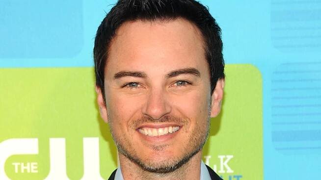23-extraordinary-facts-about-kerr-smith
