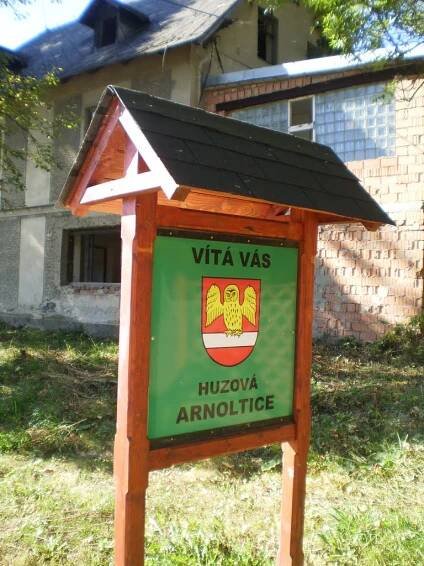 Huzová Arnoltice  1