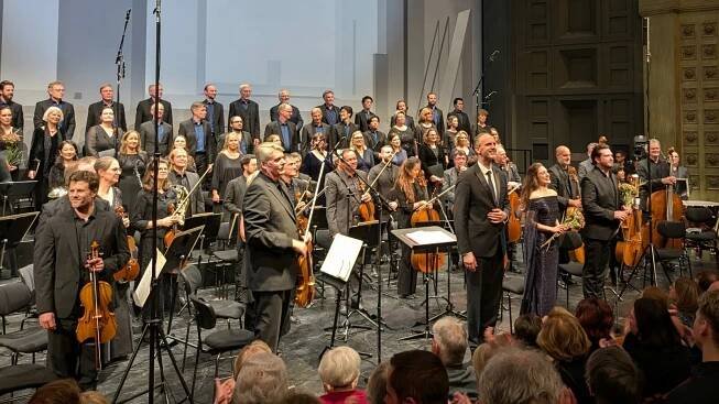 1. Chorabo am 26.10.2024 im Münchner Prinzregententheater, Peter Dijkstra dirigiert BR-Chor und Münchner Rundfunkorchester (Foto: Alexander Heinzel)