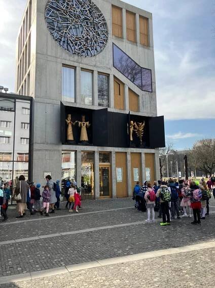 Druháci v Loutkovém divadle Ostrava