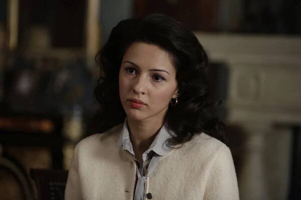 Takoví normální Američané - Arpanet - Z filmu - Annet Mahendru