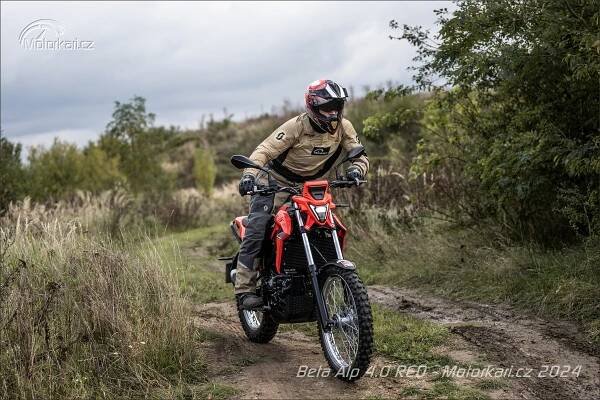 Beta Alp 4.0: Všestranný kamzík | Motorkáři.cz