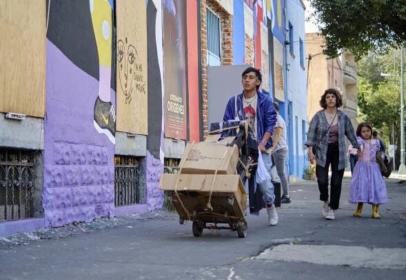 Manuel Cruz, Lucía Uribe, Isabella Vazquez Morales - Bude to v poho - Femenine / Masculine - Z filmu