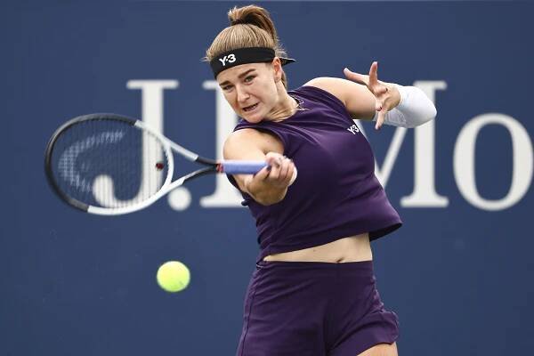 Muchová a Nosková na US Open postoupily a utkají se spolu o osmifinále