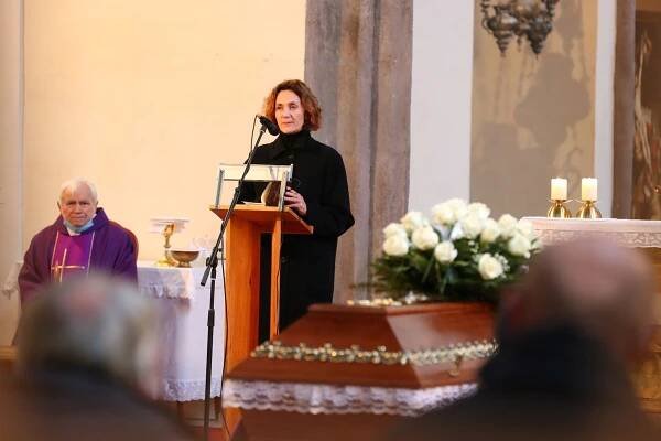 Marie Rút Křížková odešla na pravdu Boží: Jak Ester Janečková vyprovodila svou milovanou maminku na poslední cestu - Zivot